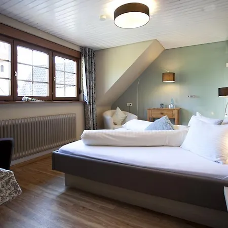 Freiaemter Hof 3*