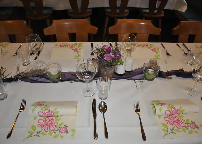 ゲストハウス Landgasthof 