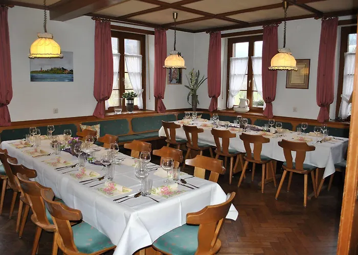 ゲストハウス Landgasthof 